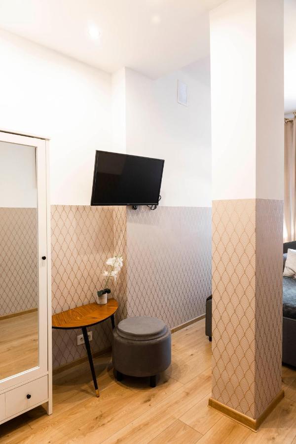 Clicktheflat Royal Route Warecka Apart Rooms Warschau Exterior foto