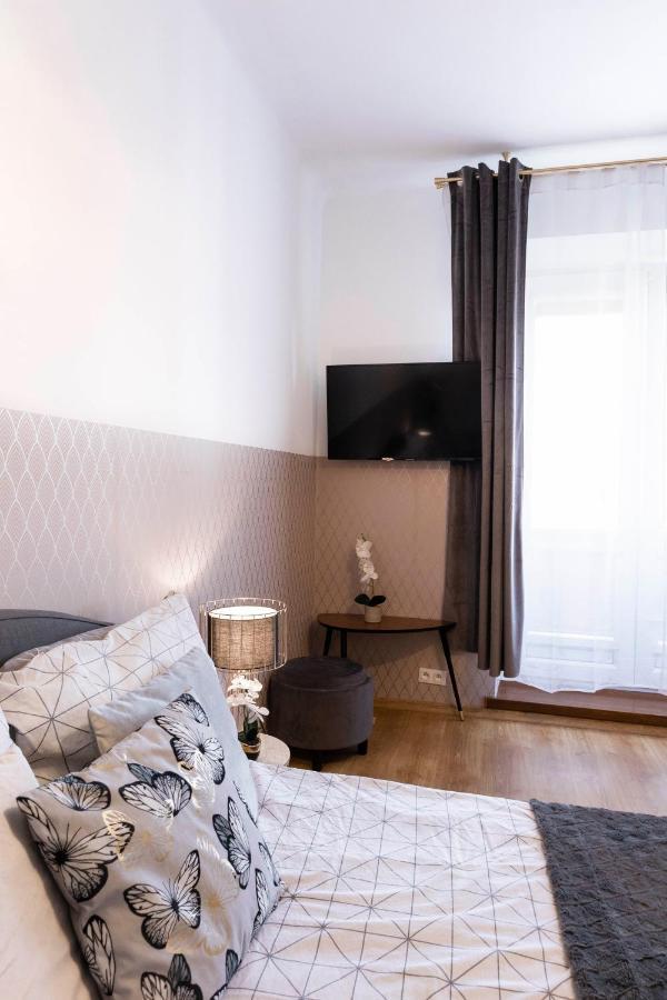 Clicktheflat Royal Route Warecka Apart Rooms Warschau Exterior foto
